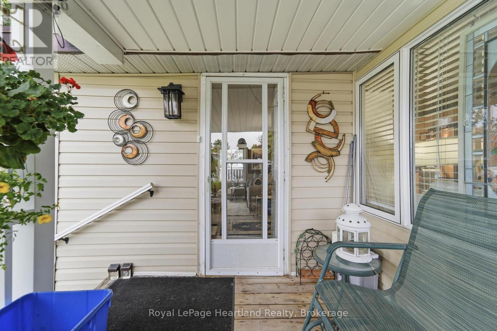 41 Cherokee Lane, Ashfield-Colborne-Wawanosh, Ontario  N7A 3Y2 - Photo 3 - X13711676