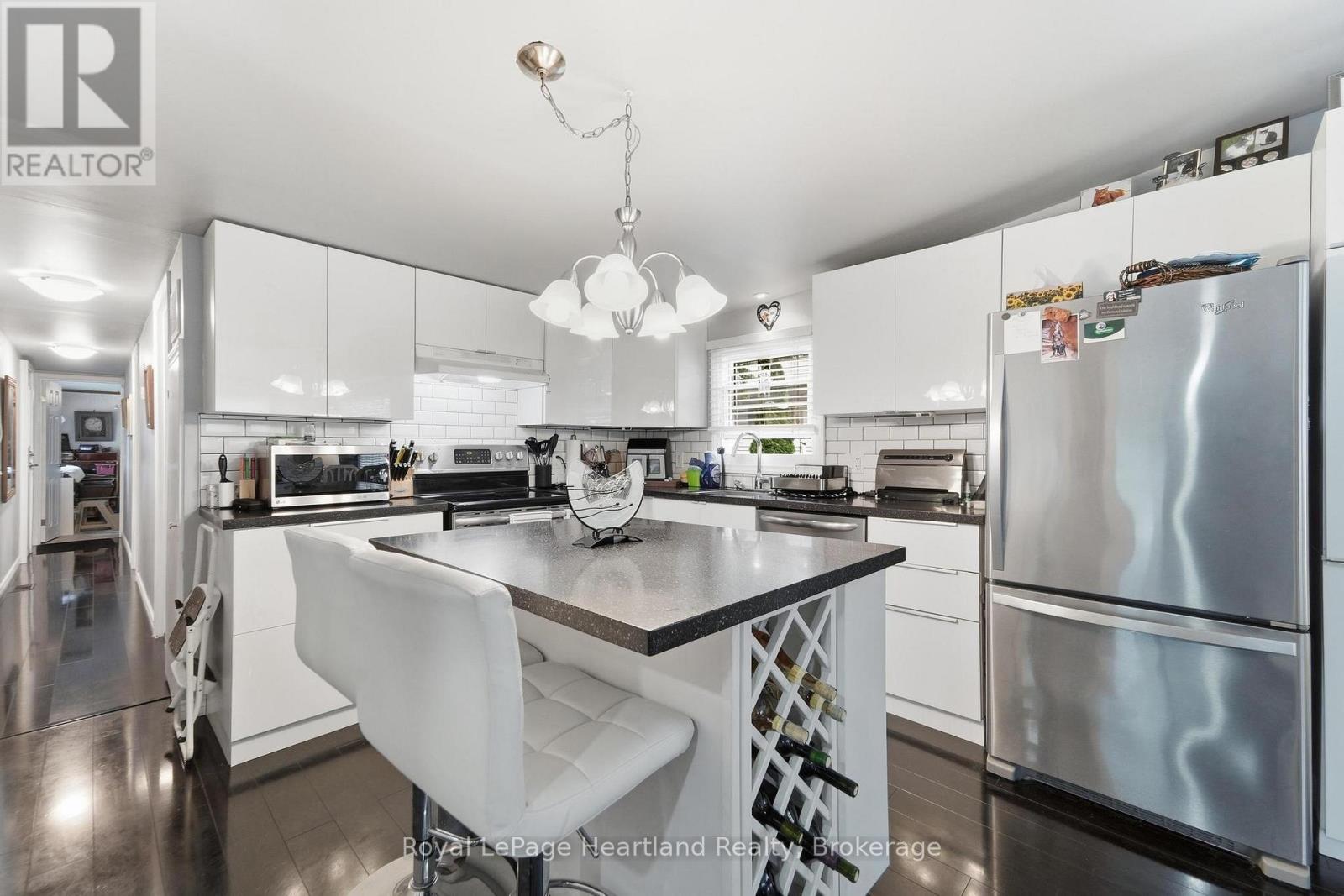 41 Cherokee Lane, Ashfield-Colborne-Wawanosh, Ontario  N7A 3Y2 - Photo 6 - X13711676