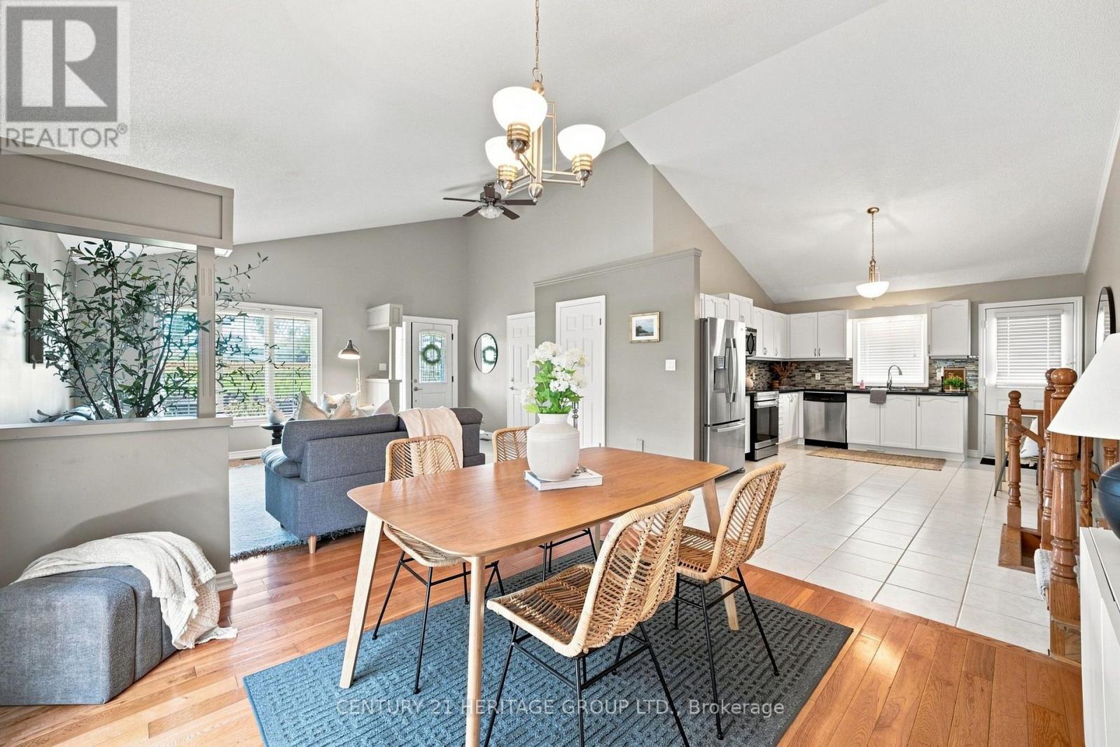 546 Jerseyville Road W, Hamilton, Ontario  L9G 3L5 - Photo 11 - X13710870