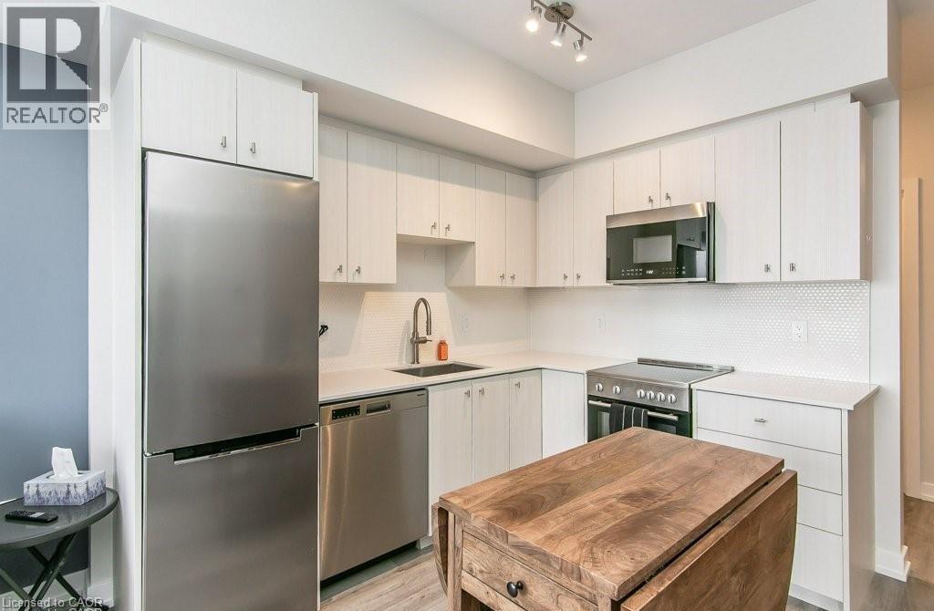 5 Wellington Street S Unit# 1607, Kitchener, Ontario  N3H 2E6 - Photo 8 - 40858102