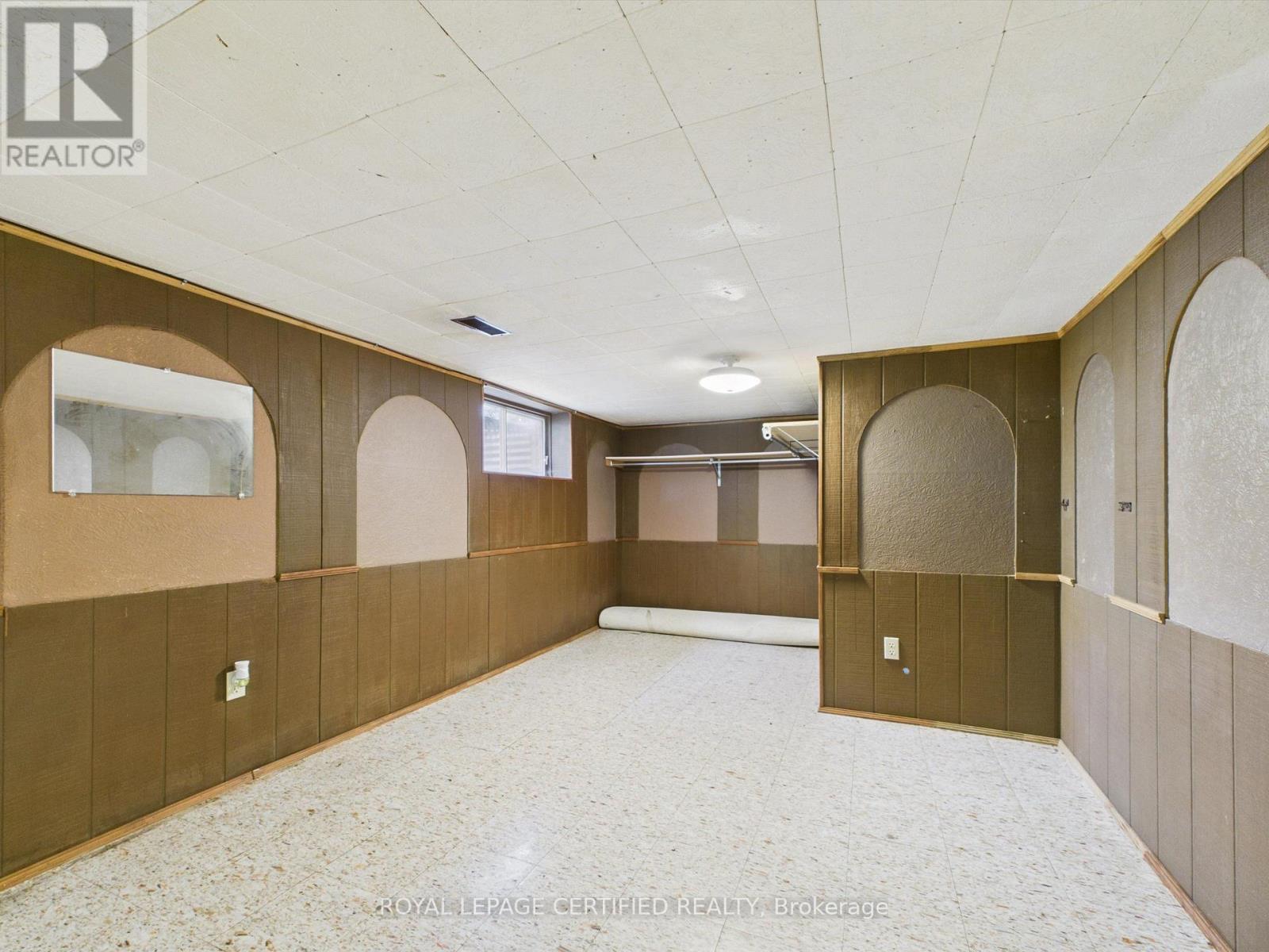 196 Mount Olive Drive, Toronto, Ontario  M9V 3Z5 - Photo 41 - W13711592