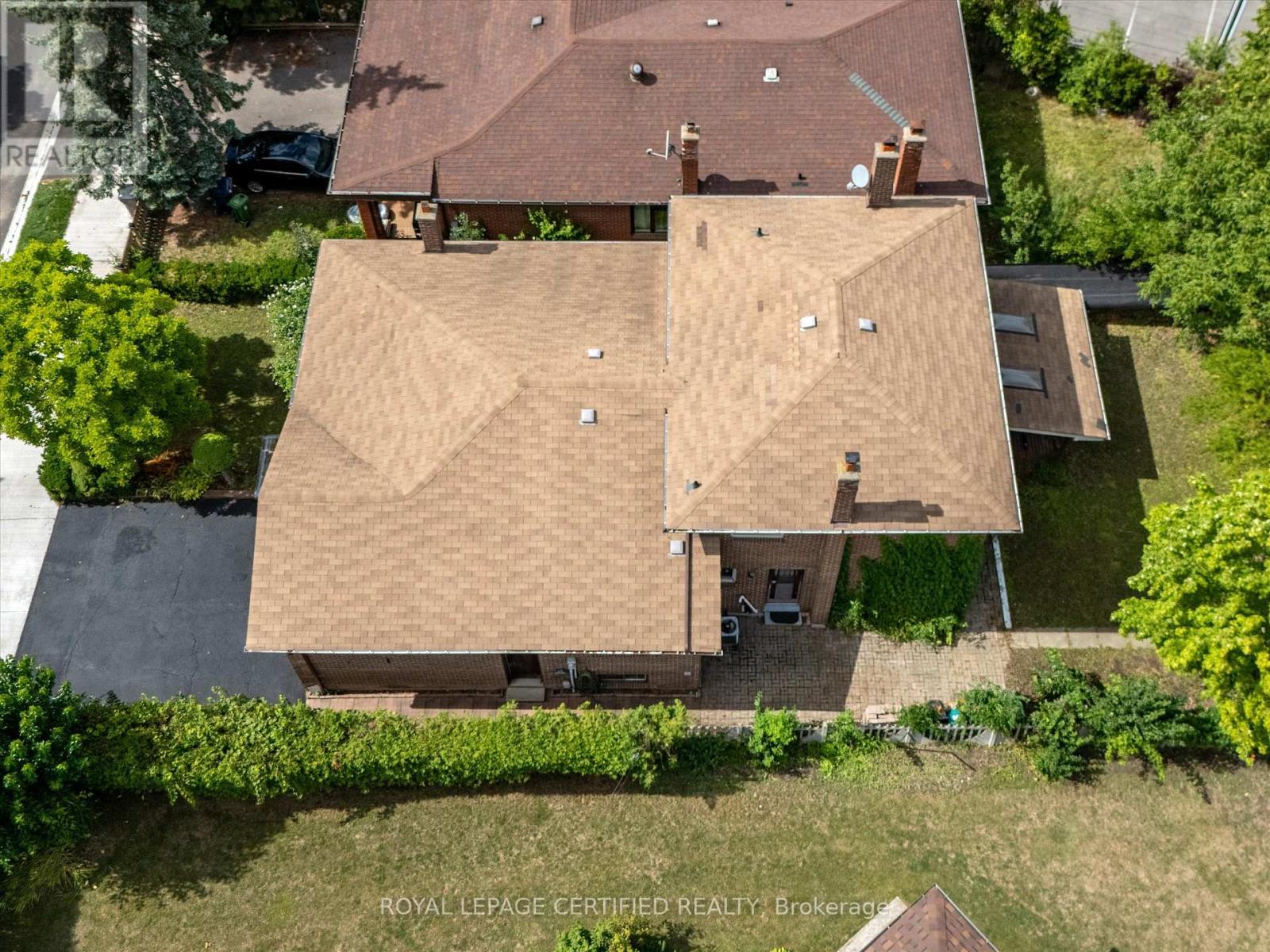 196 Mount Olive Drive, Toronto, Ontario  M9V 3Z5 - Photo 46 - W13711592