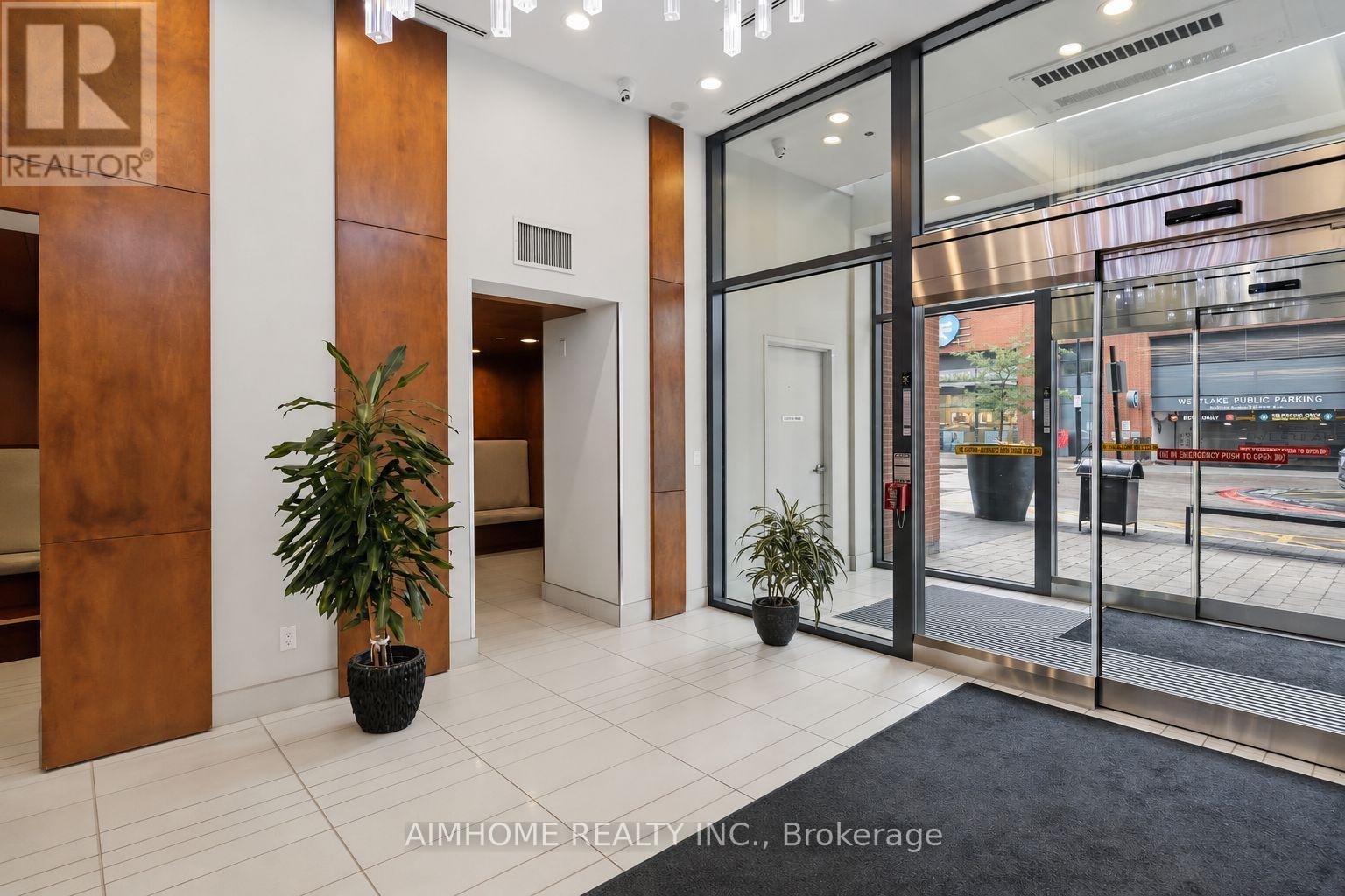 1604 - 2212 Lakeshore Boulevard W, Toronto, Ontario  M8V 0C2 - Photo 17 - W13711638