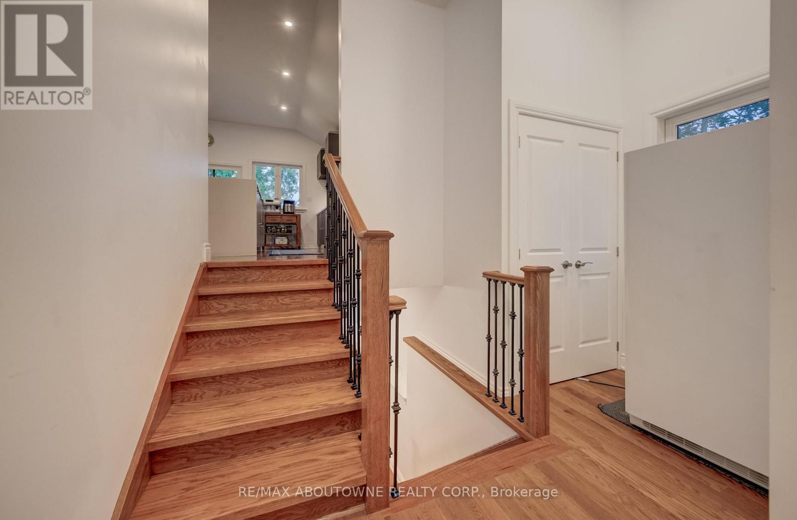 3091 Parkerhill Road, Mississauga, Ontario  L5B 1V6 - Photo 21 - W13711644