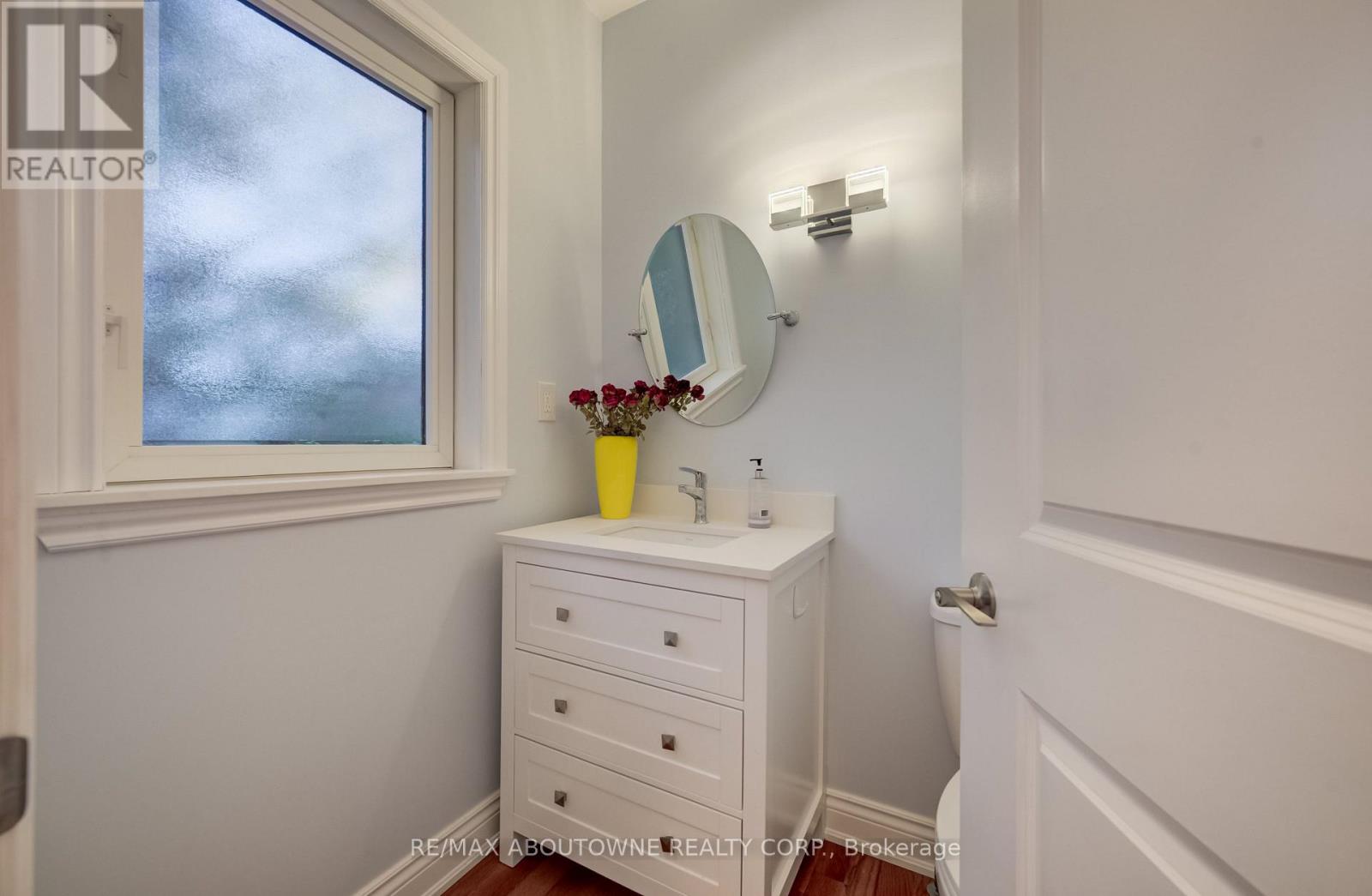 3091 Parkerhill Road, Mississauga, Ontario  L5B 1V6 - Photo 22 - W13711644