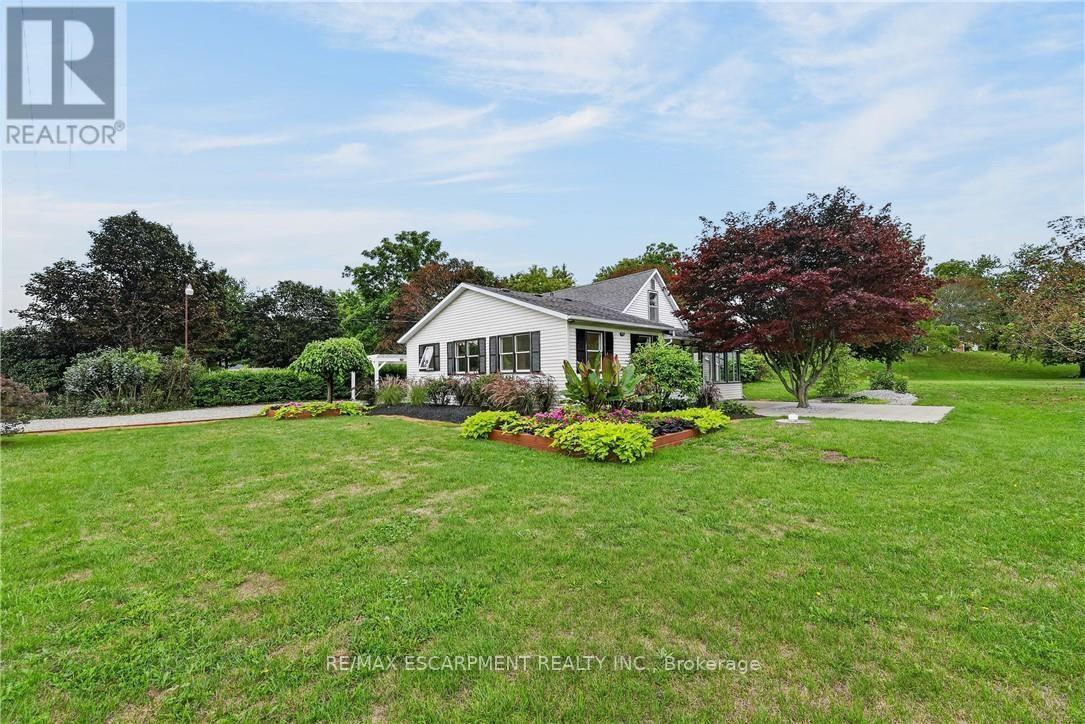 6 Mohawk Point Road, Haldimand, Ontario  N0A 1K0 - Photo 2 - X13711650