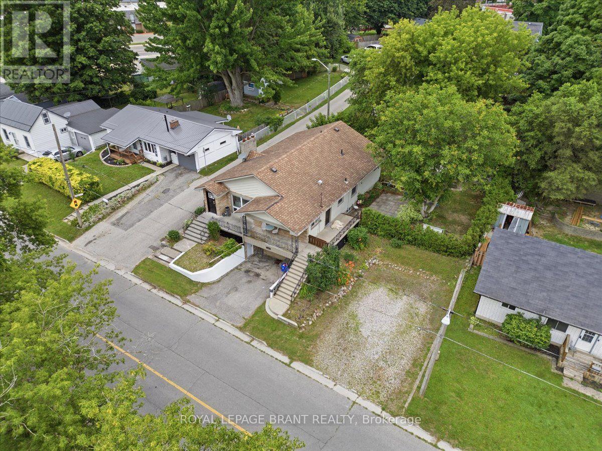 12 Tillson Street, Tillsonburg, Ontario  N4G 2X2 - Photo 3 - X13711690