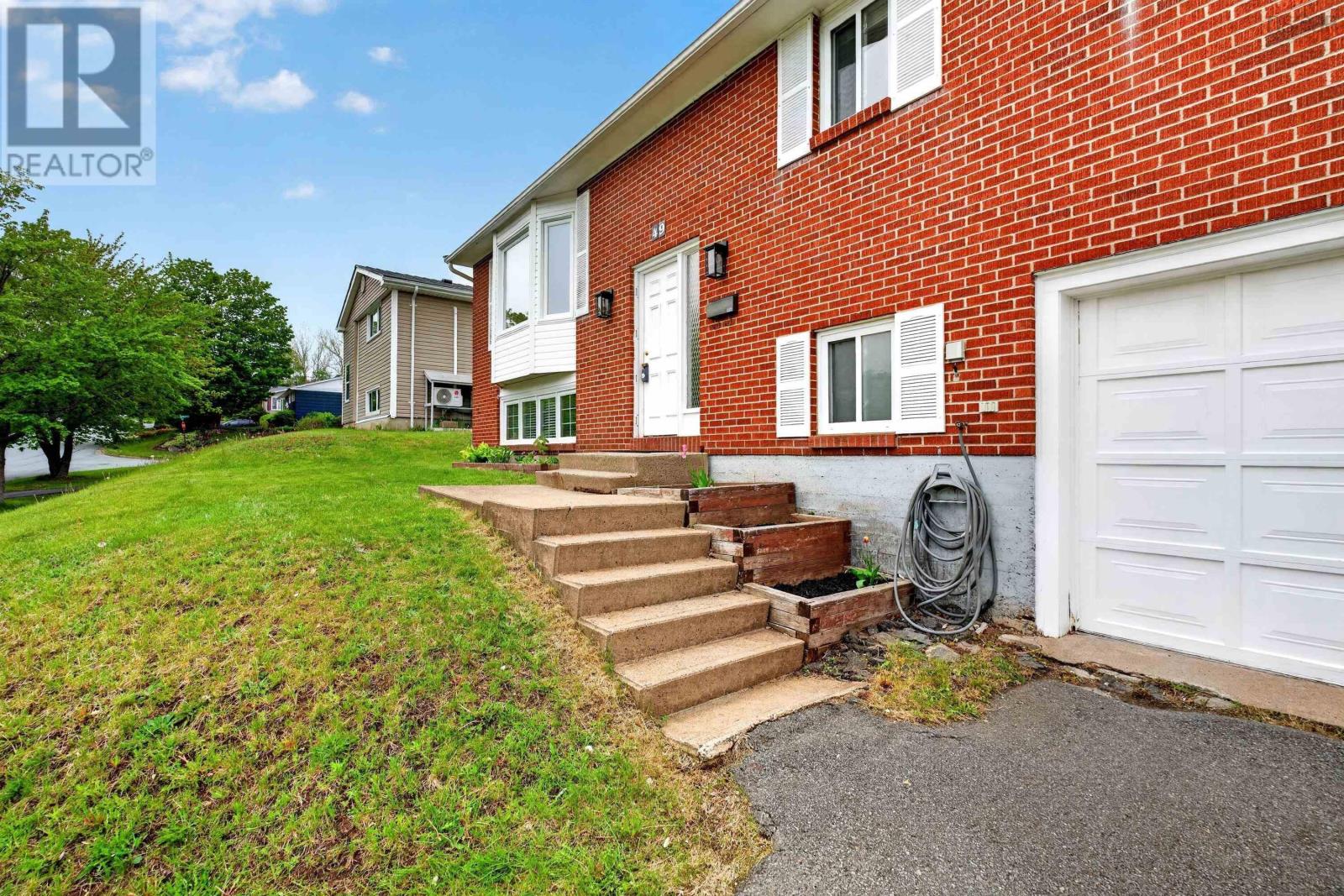 49 Gourok Avenue, Dartmouth, Nova Scotia  B2X 2X5 - Photo 4 - 202613253