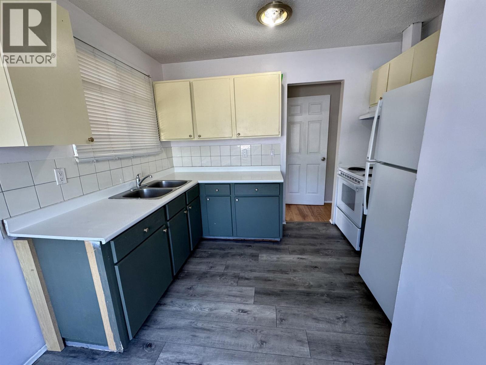 1180a Blair Street, Williams Lake, British Columbia  V2G 1X2 - Photo 2 - R3158726
