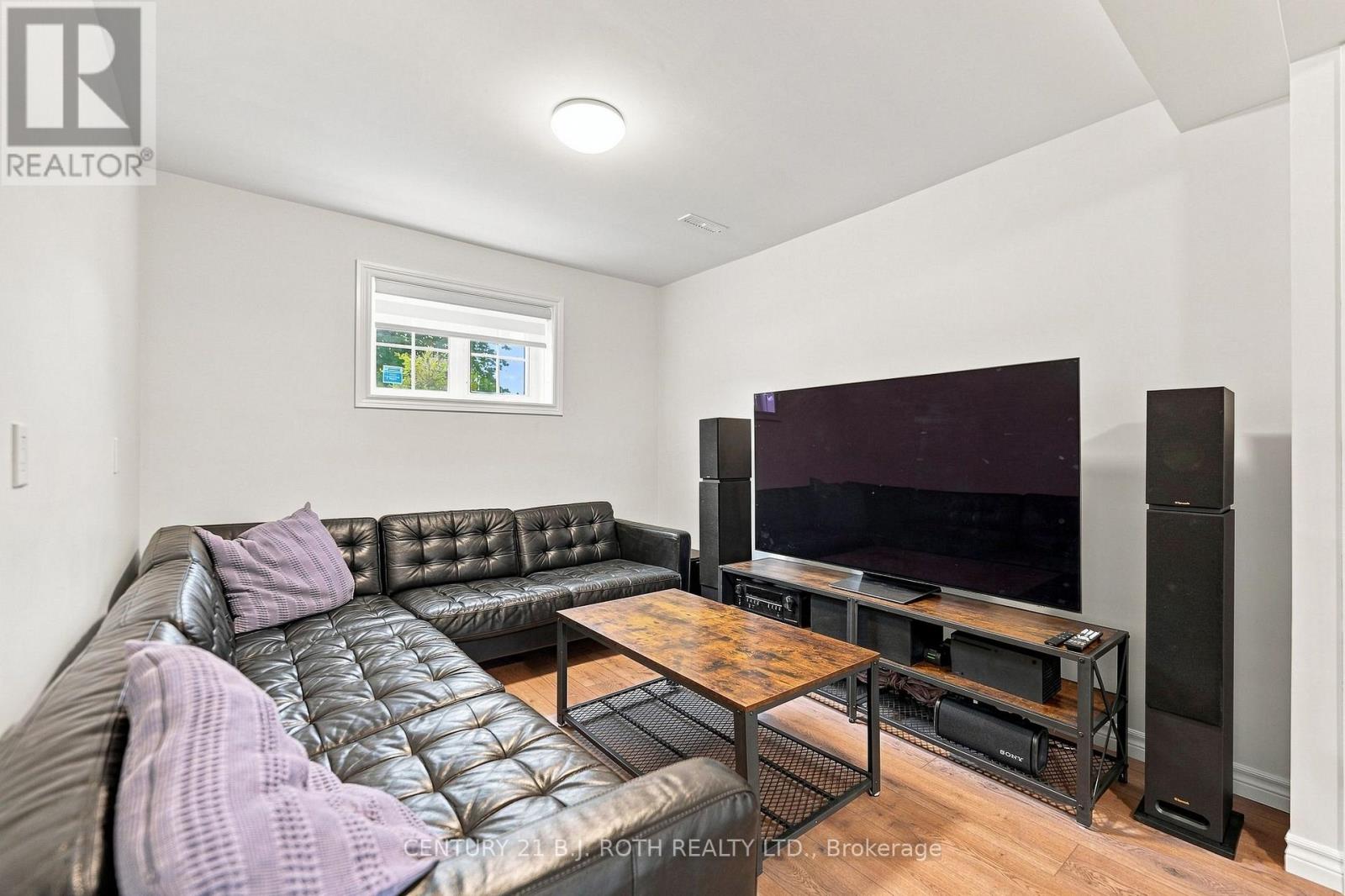 3 Dean Court, Wasaga Beach, Ontario  L9Z 1J9 - Photo 34 - S13711262