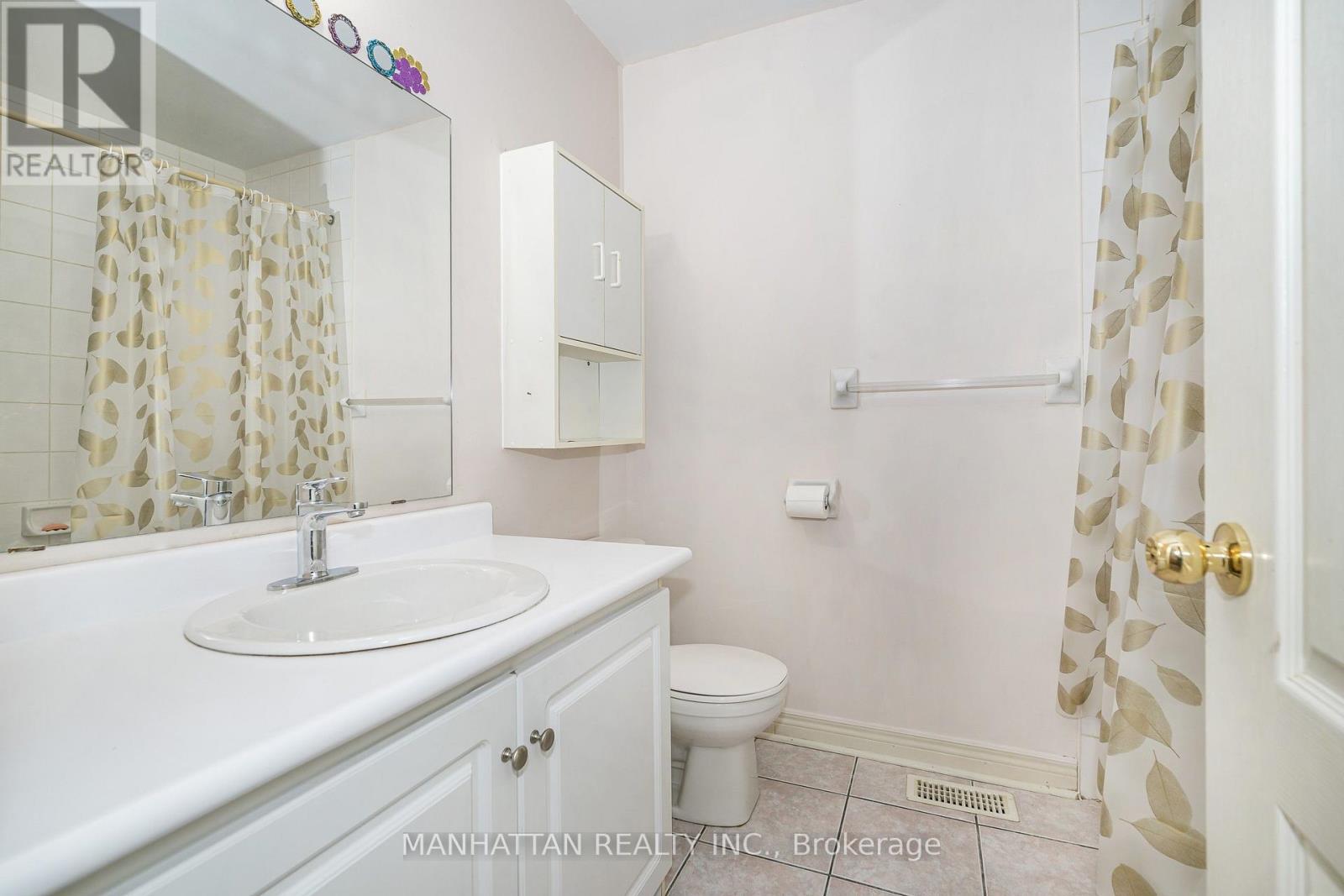 1220 Weston Road, Toronto, Ontario  M6M 4P4 - Photo 17 - W13633002