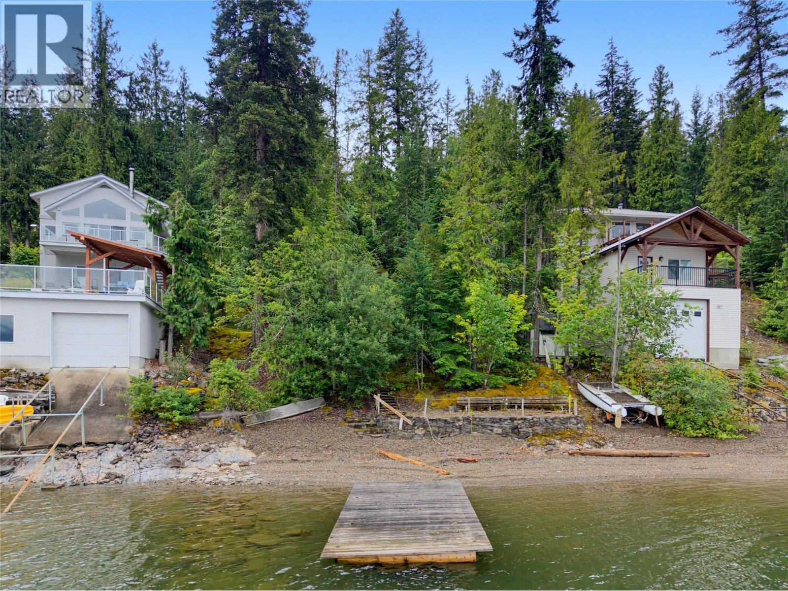 4255 Justin Road, Eagle Bay, British Columbia V0E 1T0 - Photo 4 - 10392627