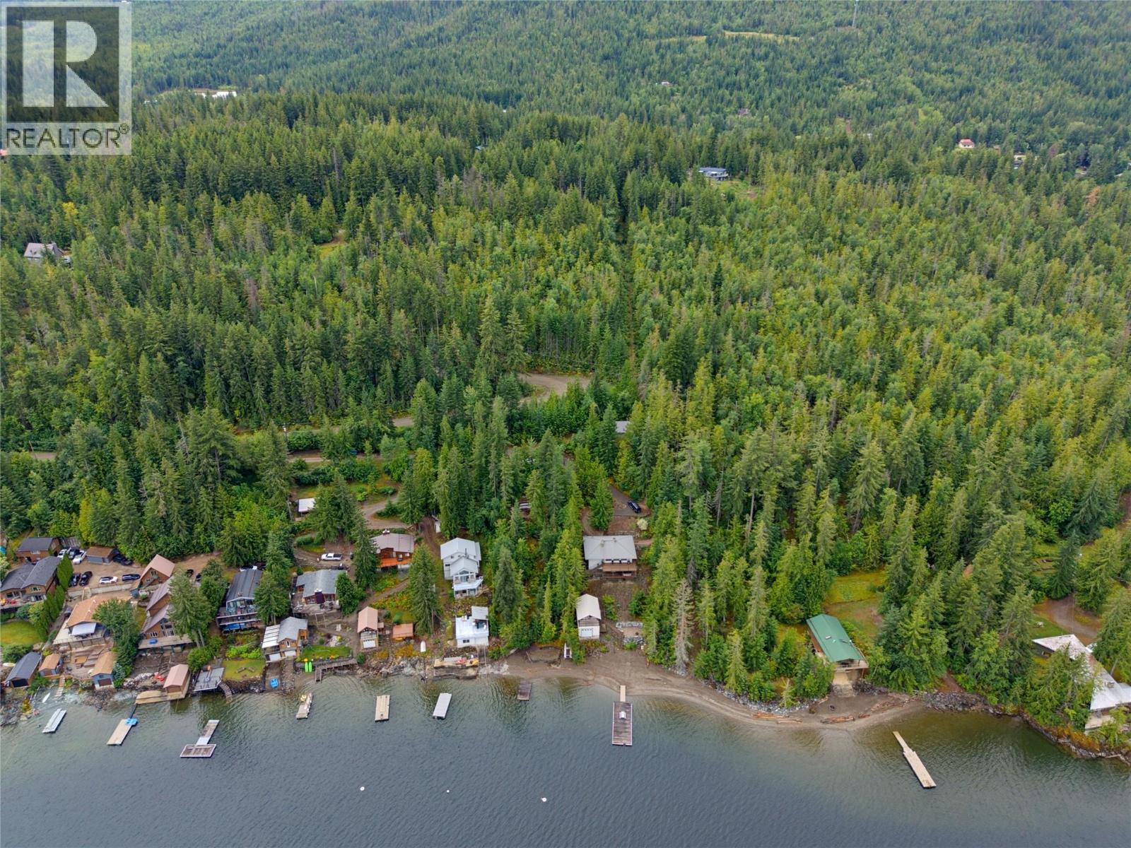 4255 Justin Road, Eagle Bay, British Columbia V0E 1T0 - Photo 11 - 10392627