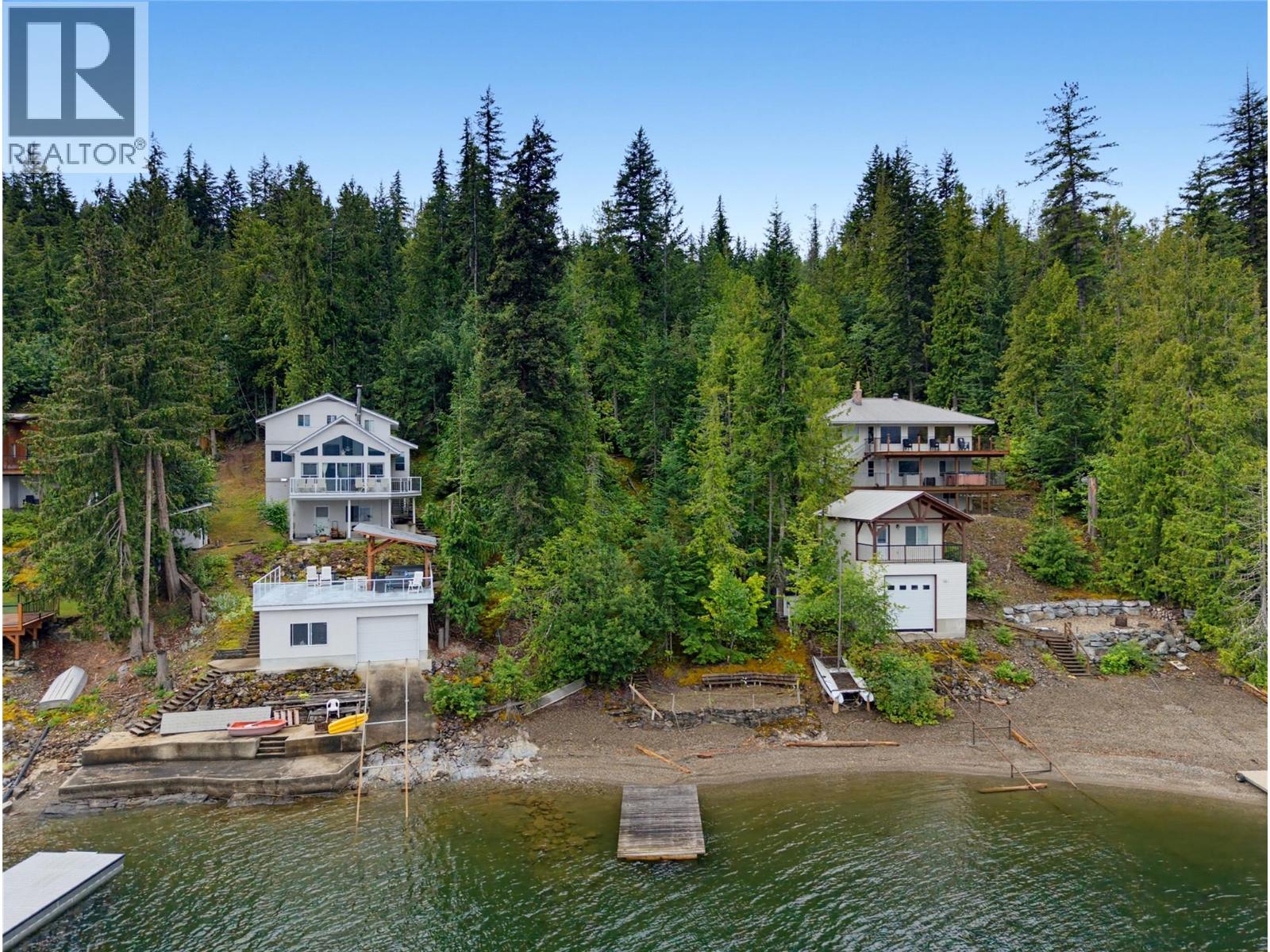 4255 Justin Road, Eagle Bay, British Columbia V0E 1T0 - Photo 5 - 10392627