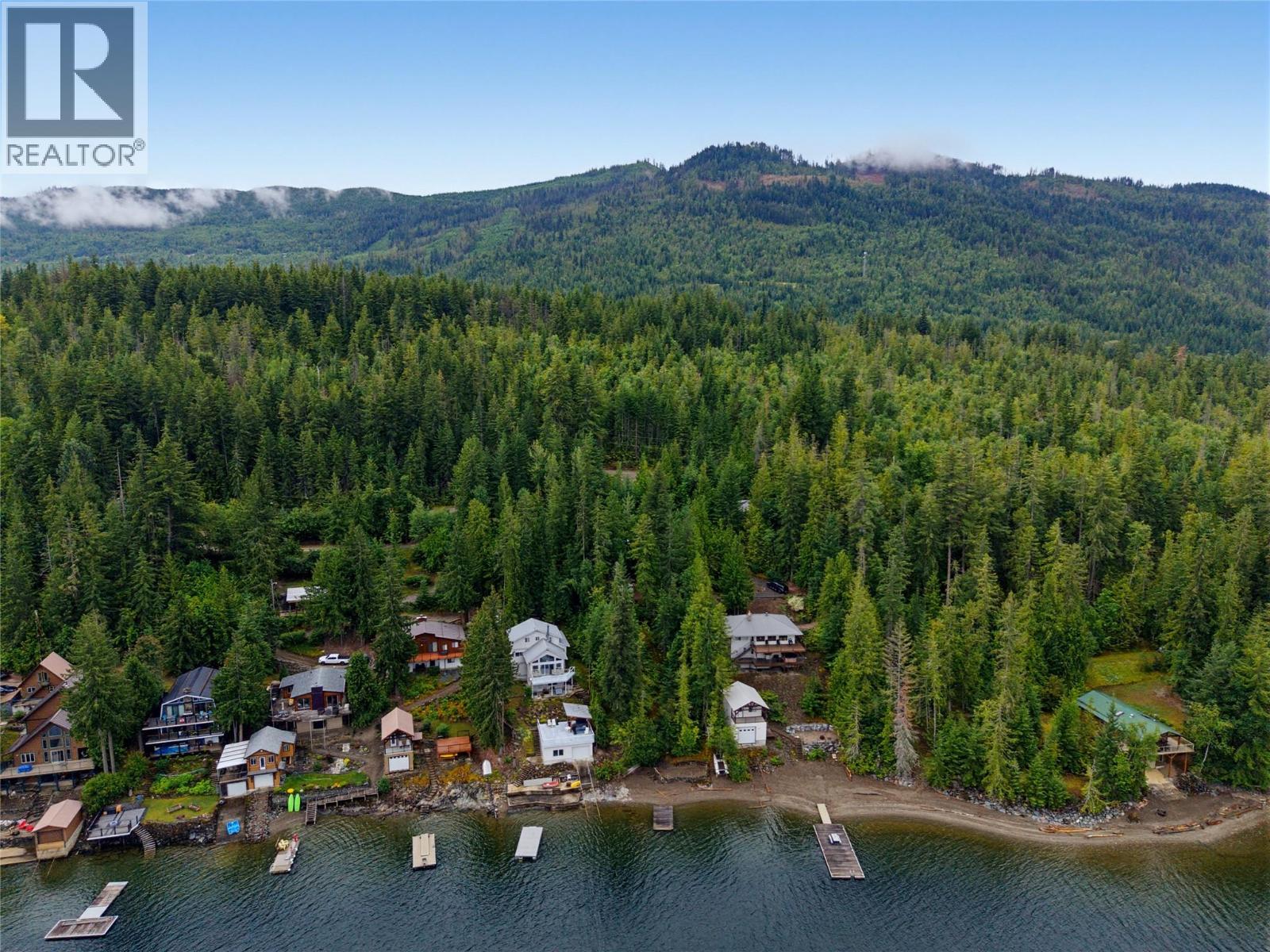 4255 Justin Road, Eagle Bay, British Columbia V0E 1T0 - Photo 6 - 10392627