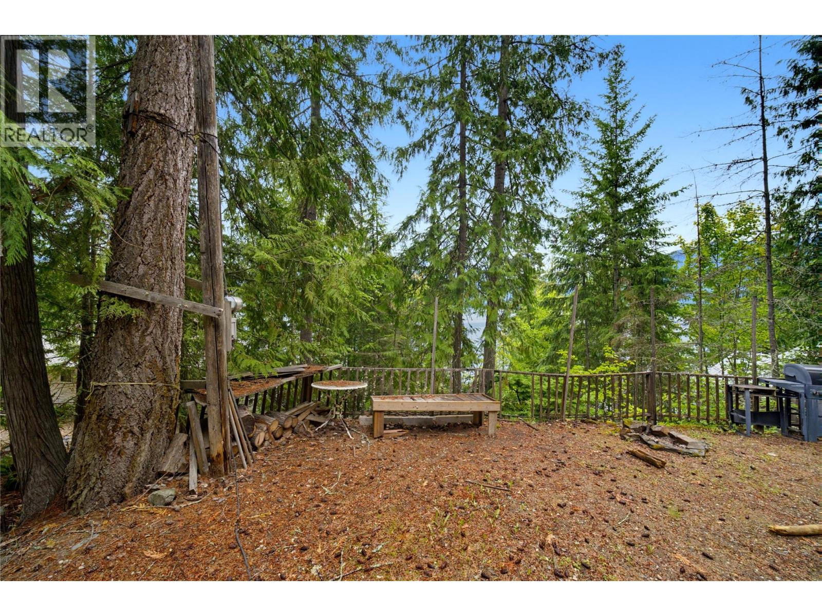 4255 Justin Road, Eagle Bay, British Columbia V0E 1T0 - Photo 16 - 10392627