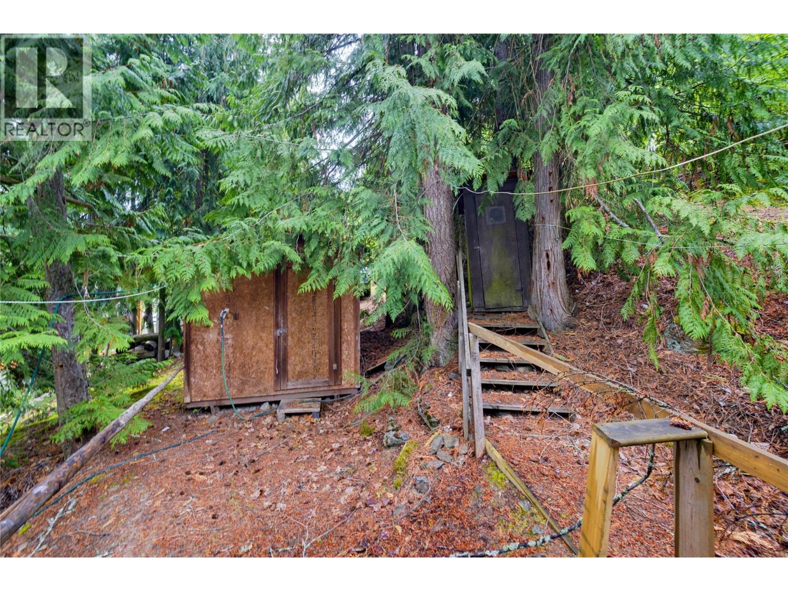 4255 Justin Road, Eagle Bay, British Columbia V0E 1T0 - Photo 19 - 10392627