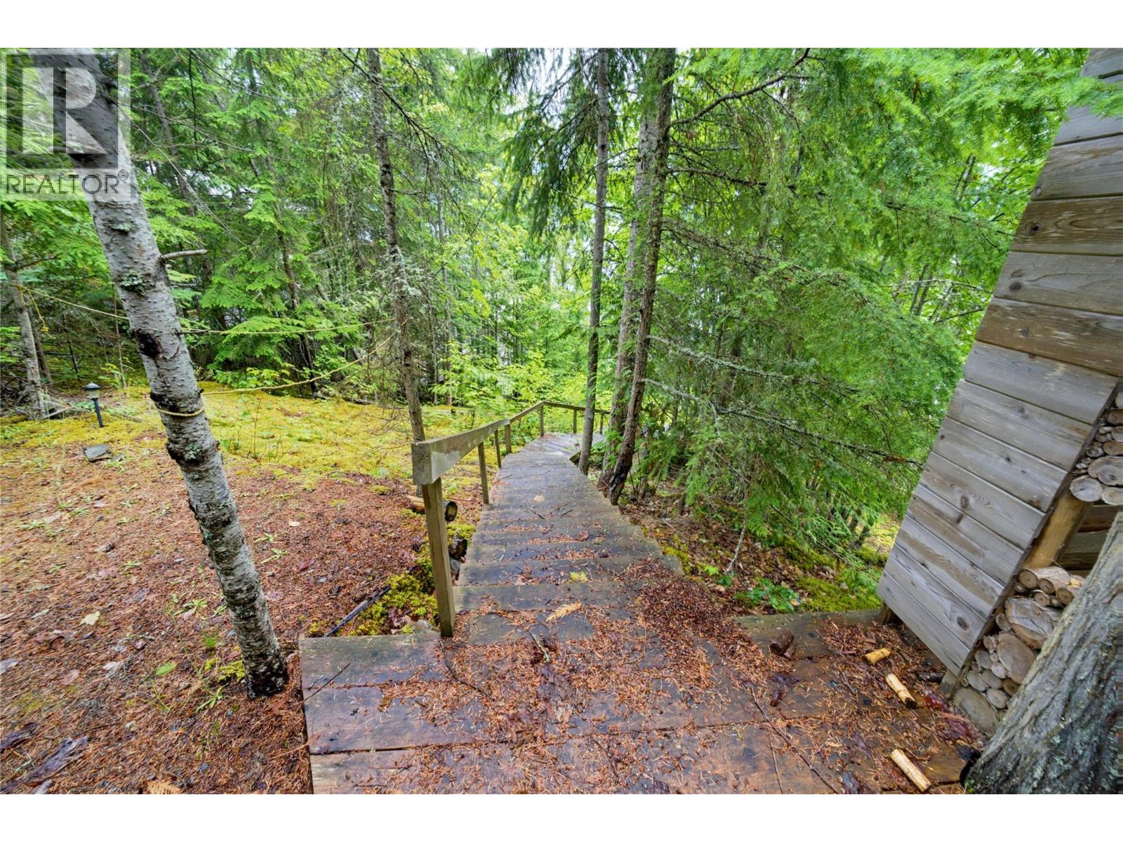 4255 Justin Road, Eagle Bay, British Columbia V0E 1T0 - Photo 22 - 10392627