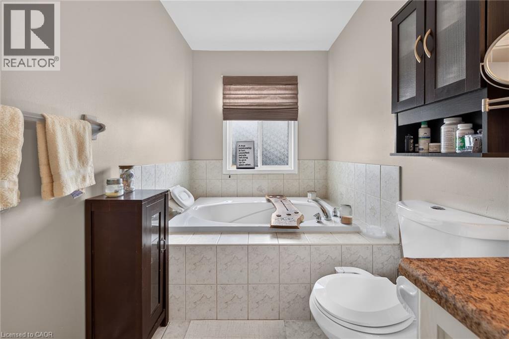 71 Cedarville Drive, Stoney Creek, Ontario  L8J 0A6 - Photo 23 - 40849223