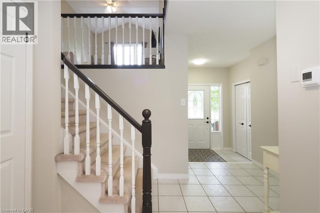 218 Inverhuron Crescent Unit# A, Waterloo, Ontario  N2V 2H7 - Photo 7 - 40851312