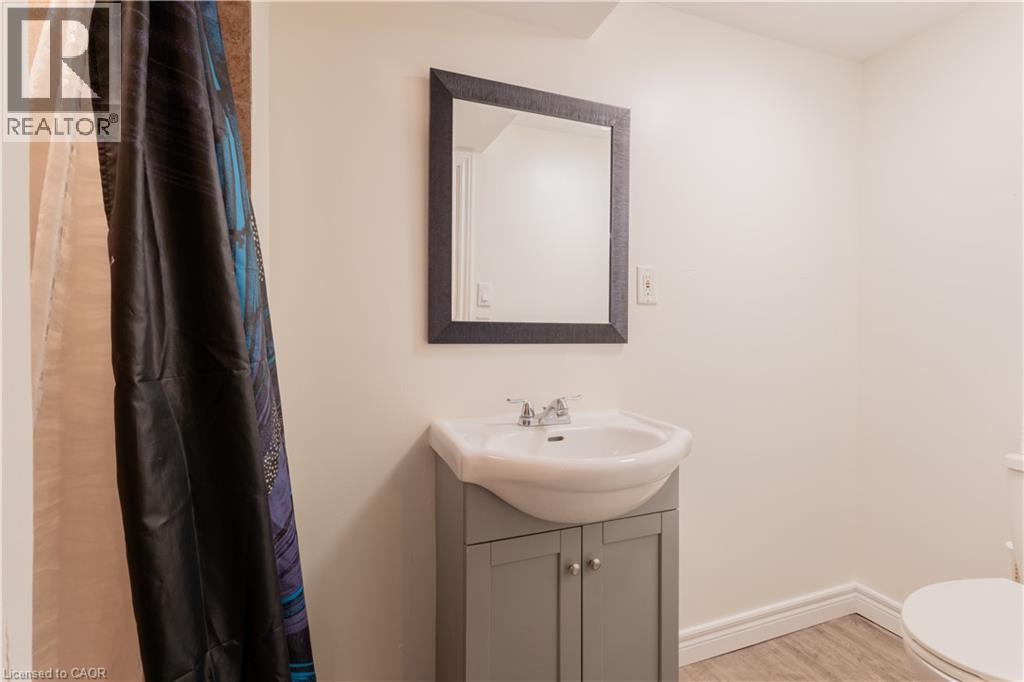 112 Shadeland Crescent, Kitchener, Ontario  N2M 2H9 - Photo 18 - 40857985