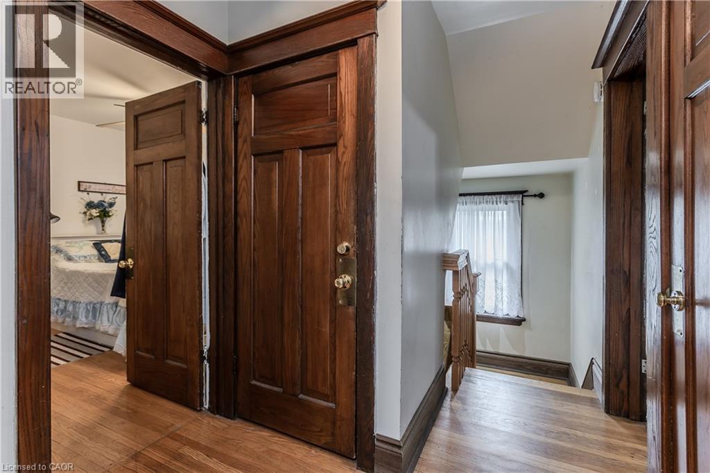 1088 King Street E, Hamilton, Ontario  L8M 1E3 - Photo 25 - 40858020