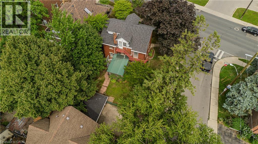 1088 KING Street E, Hamilton, Ontario
