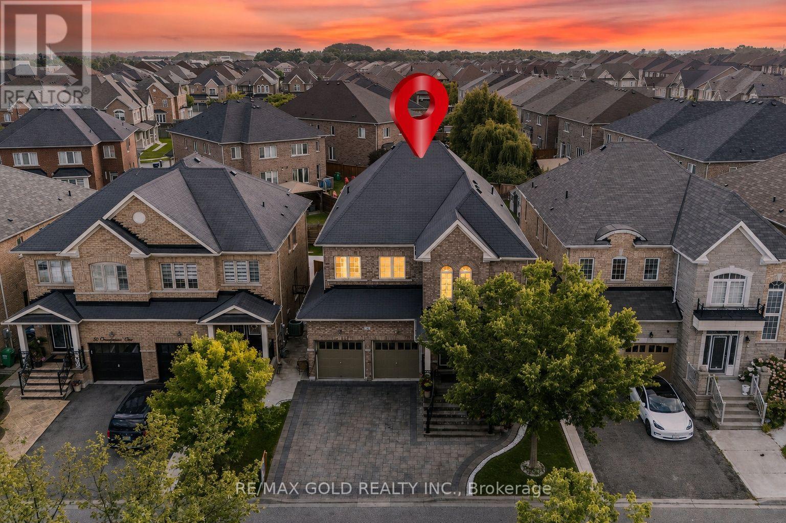 54 ORANGEBLOSSOM TRAIL, Brampton, Ontario