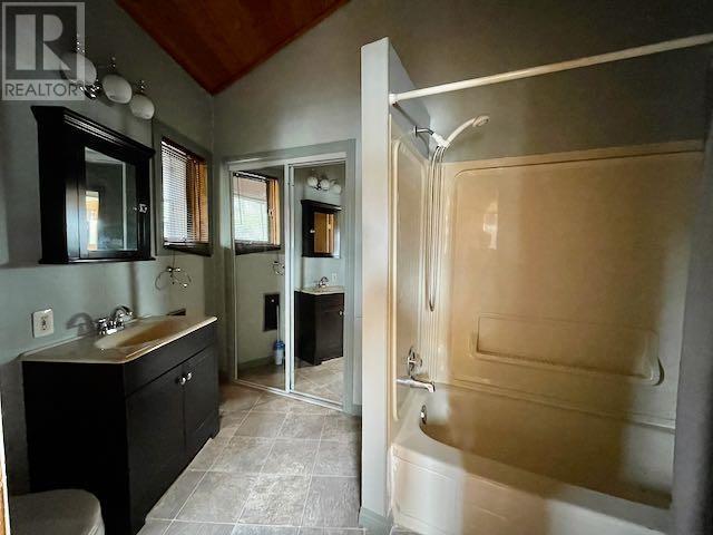 699 Coombes Dr, Dryden, Ontario  P8N 2Y5 - Photo 34 - TB2600850