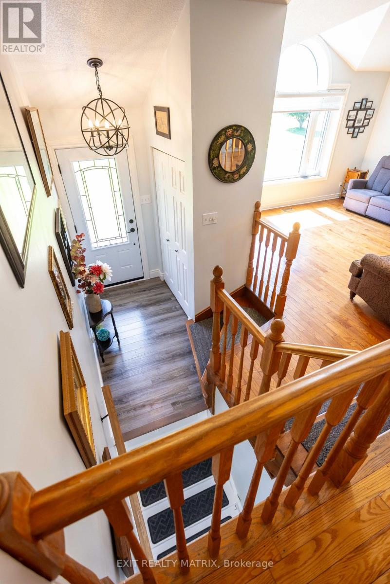 17307 Wheeler Road, South Stormont, Ontario  K0C 2A0 - Photo 9 - X13711776