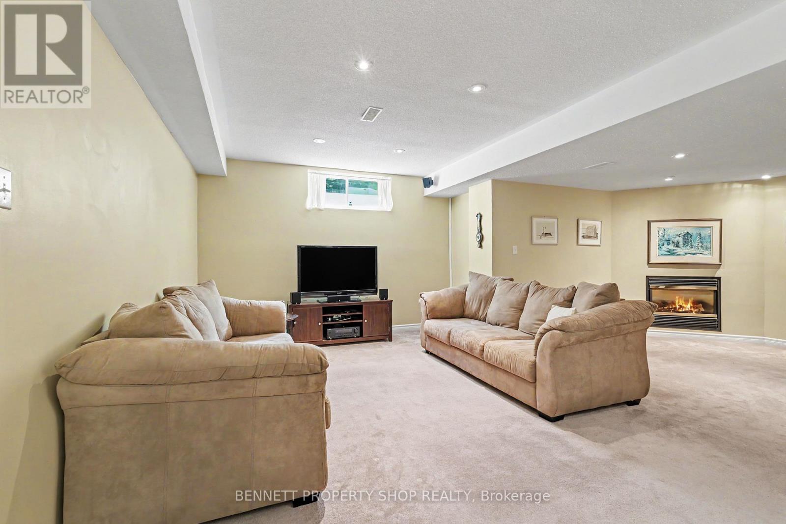 4 Burnstead Crescent, Ottawa, Ontario  K2M 2T4 - Photo 13 - X13711802