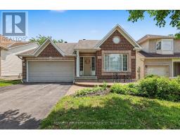 4 BURNSTEAD CRESCENT, Ottawa, Ontario