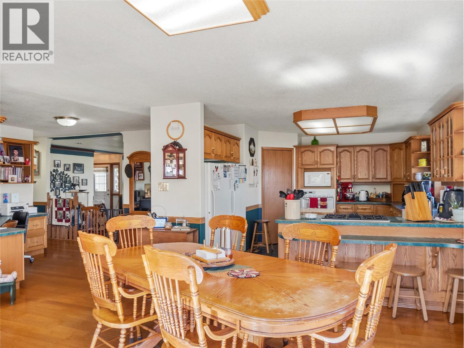 4707 51 Street, Pouce Coupe, British Columbia  V0C 2C0 - Photo 9 - 10398610