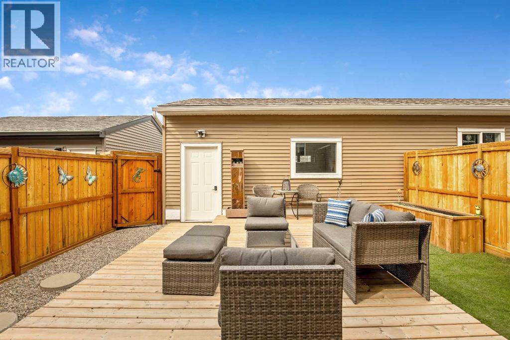 32 Wolf Crescent, Okotoks, Alberta  T1S 5V2 - Photo 34 - A2339461