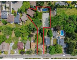 17 BOBMAR ROAD, Toronto, Ontario