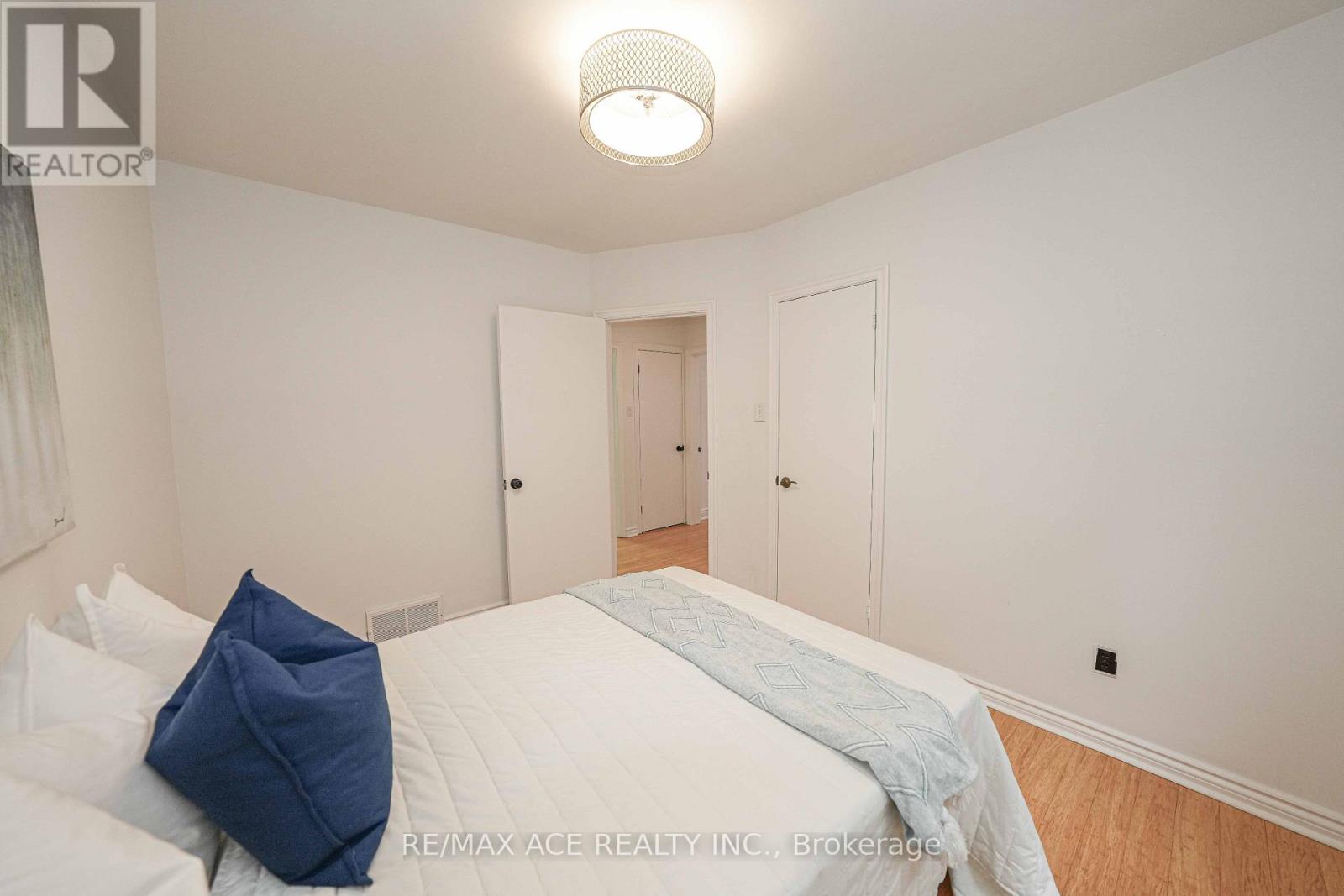 59 Lilian Drive, Toronto, Ontario  M1R 3W4 - Photo 10 - E13711756