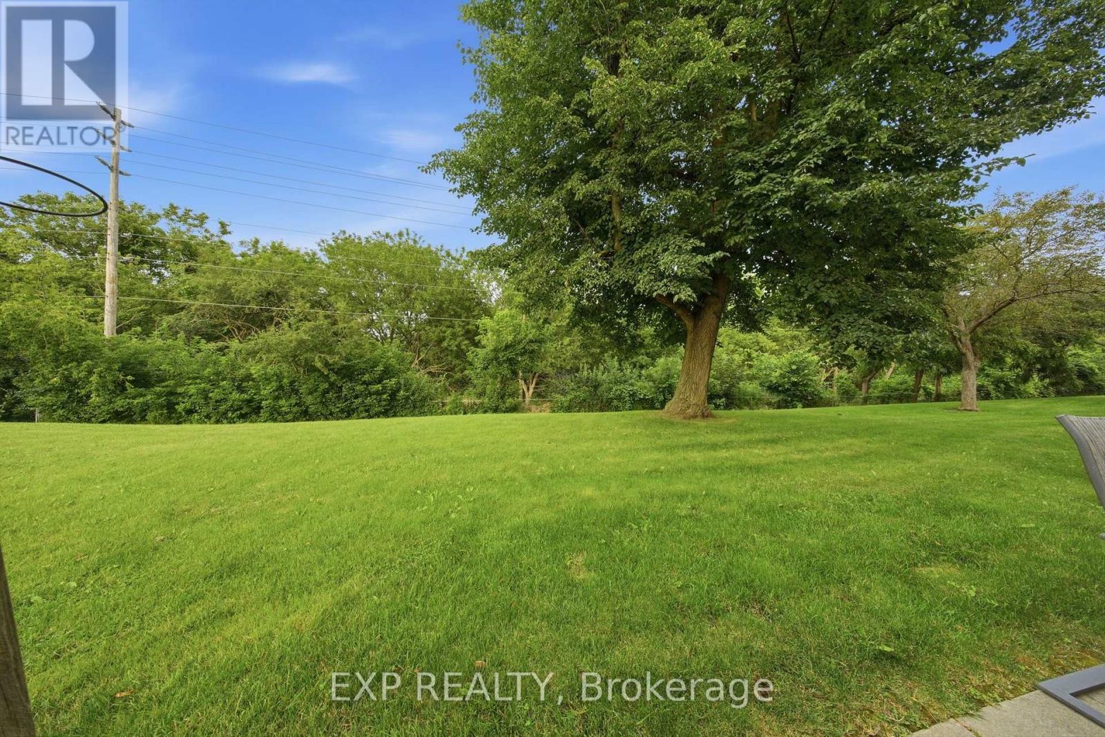 64 Parklane Circle, Clarington, Ontario  L1C 3V9 - Photo 39 - E13711780