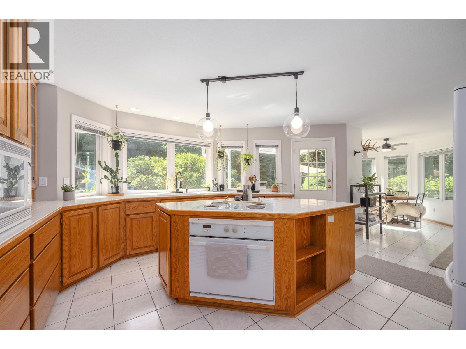 26070 116 Avenue, Maple Ridge, British Columbia  V4R 1Z6 - Photo 12 - R3158711