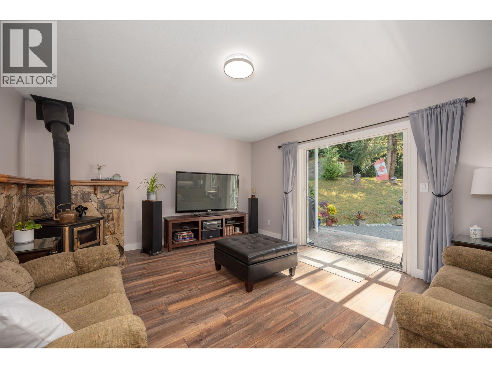 26070 116 Avenue, Maple Ridge, British Columbia  V4R 1Z6 - Photo 26 - R3158711
