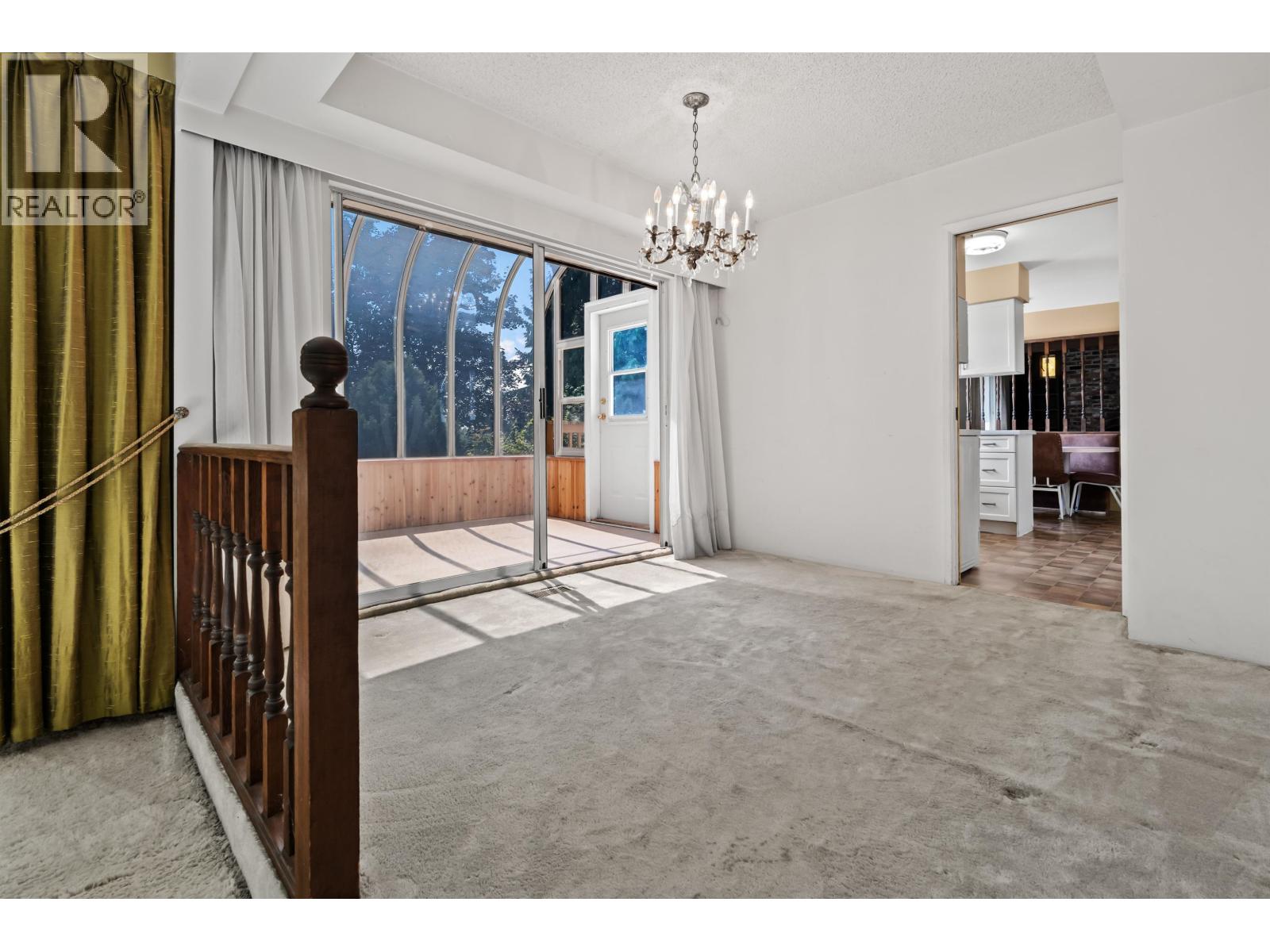 525 E Braemar Road, North Vancouver, British Columbia  V7N 4C4 - Photo 4 - R3158712