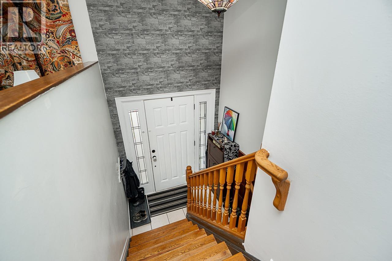 3067 Newberry Street, Port Coquitlam, British Columbia  V3B 3J5 - Photo 4 - R3158732
