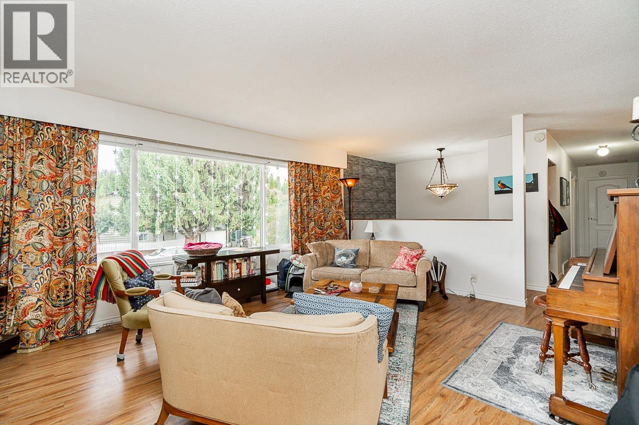3067 Newberry Street, Port Coquitlam, British Columbia  V3B 3J5 - Photo 7 - R3158732