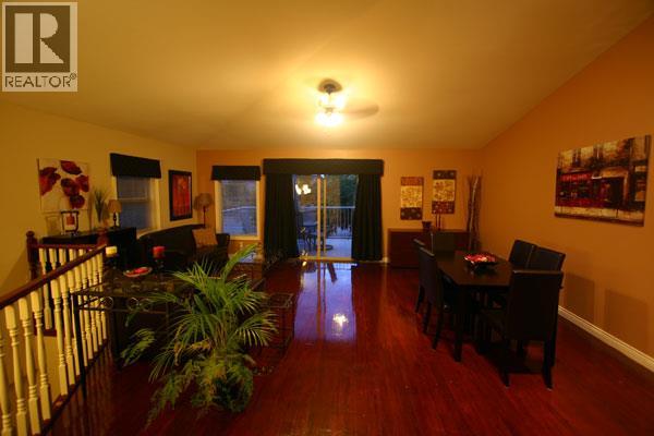 3527 Lakeshore Road, Kelowna, British Columbia  V1W 3K1 - Photo 6 - 10398774