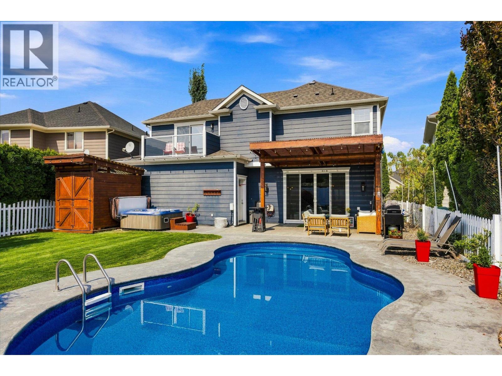 361 Quilchena Drive, Kelowna, British Columbia  V1W 4W4 - Photo 2 - 10398347
