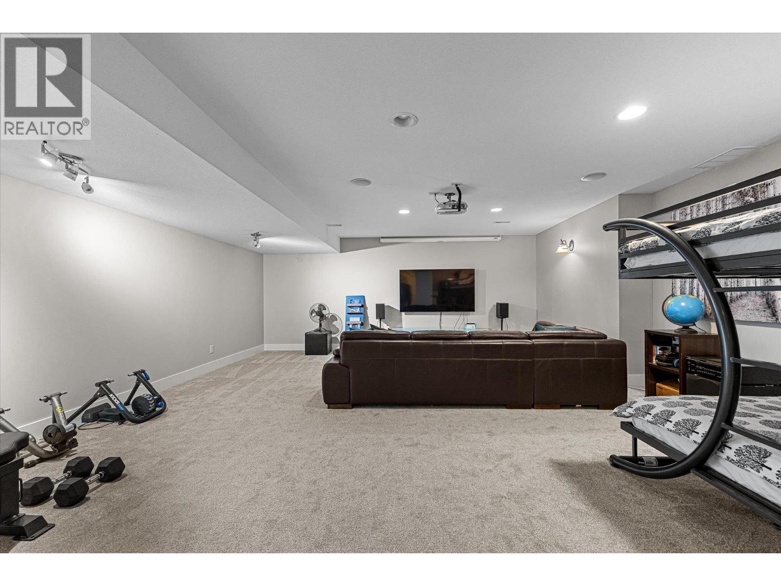 361 Quilchena Drive, Kelowna, British Columbia  V1W 4W4 - Photo 42 - 10398347