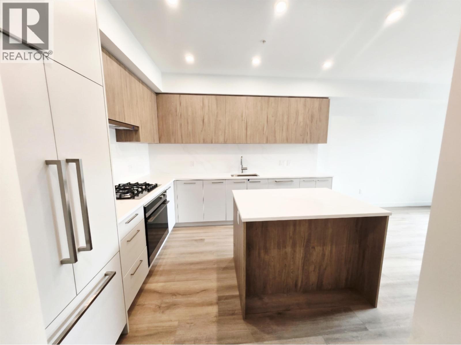 406 601 ROCHESTER AVE, Coquitlam, British Columbia