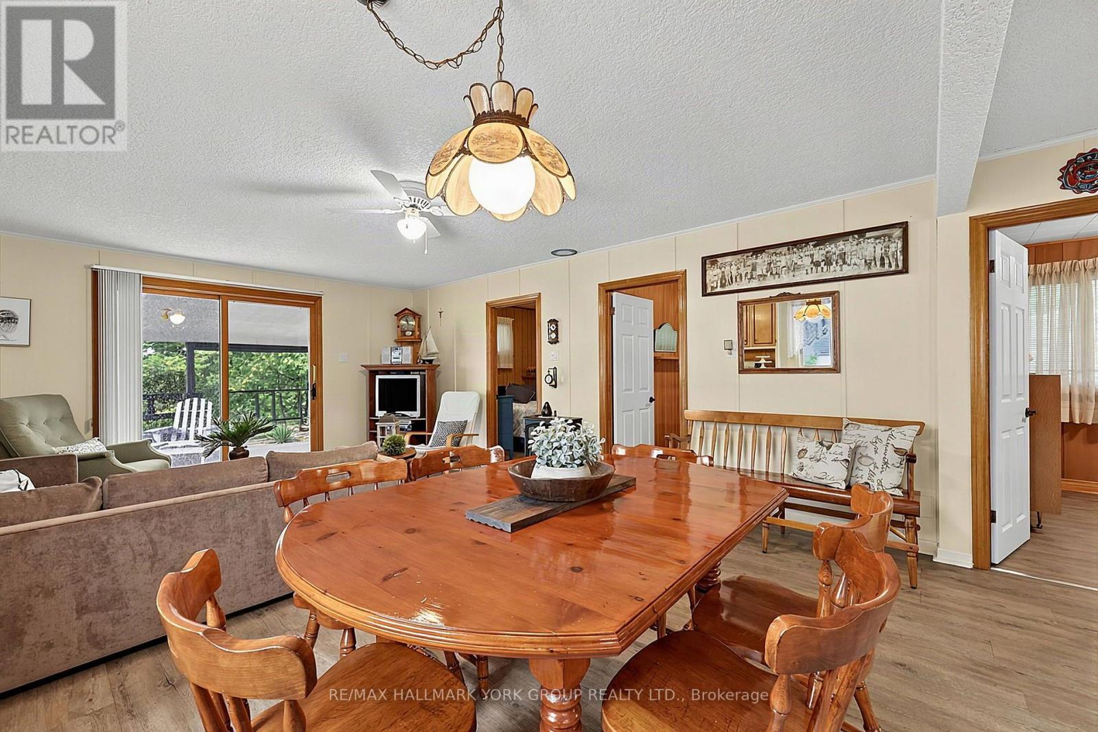 1085 River Road E, Wasaga Beach, Ontario  L9Z 2P7 - Photo 12 - S13711820