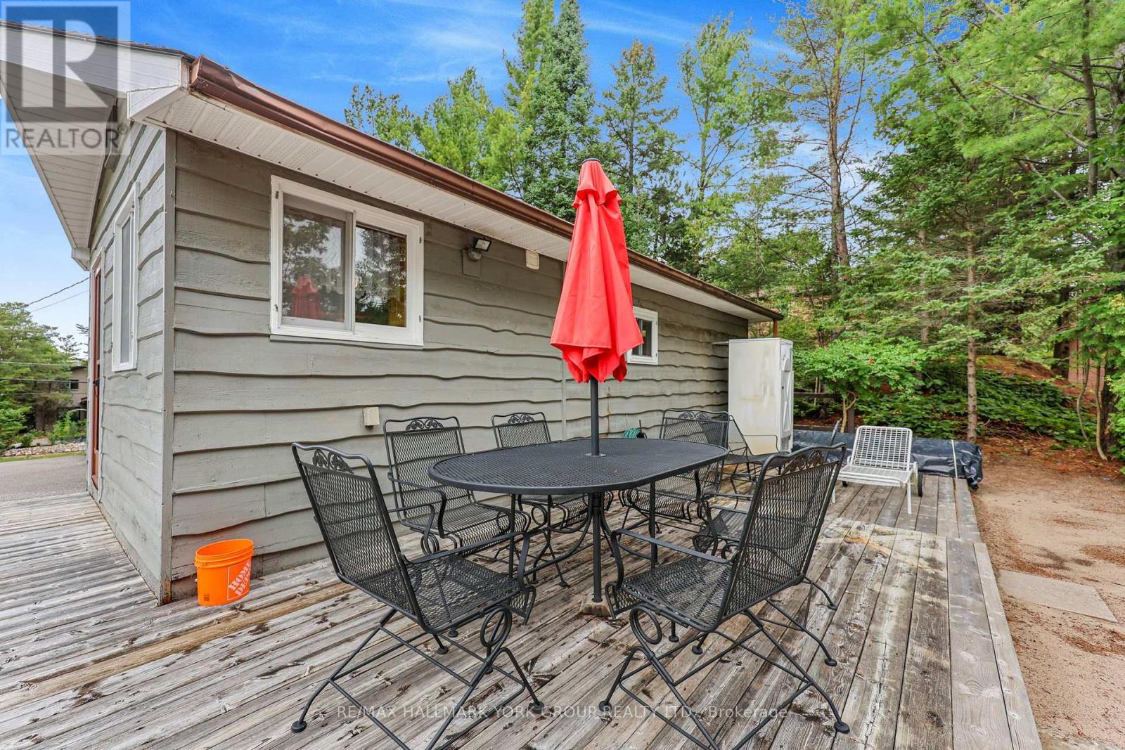 1085 River Road E, Wasaga Beach, Ontario  L9Z 2P7 - Photo 35 - S13711820