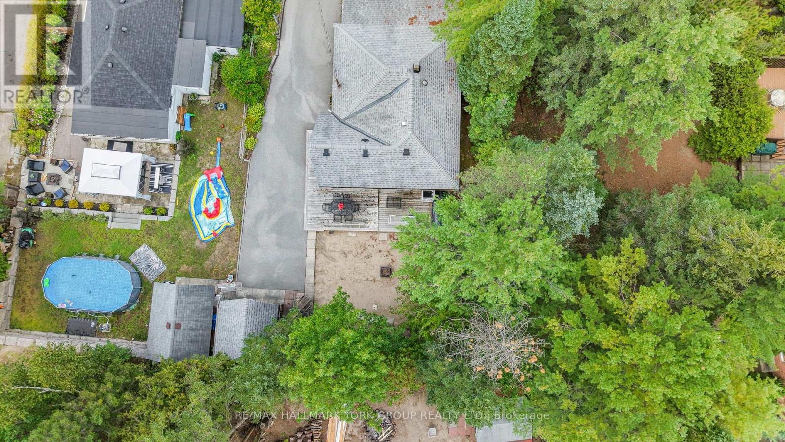 1085 River Road E, Wasaga Beach, Ontario  L9Z 2P7 - Photo 47 - S13711820