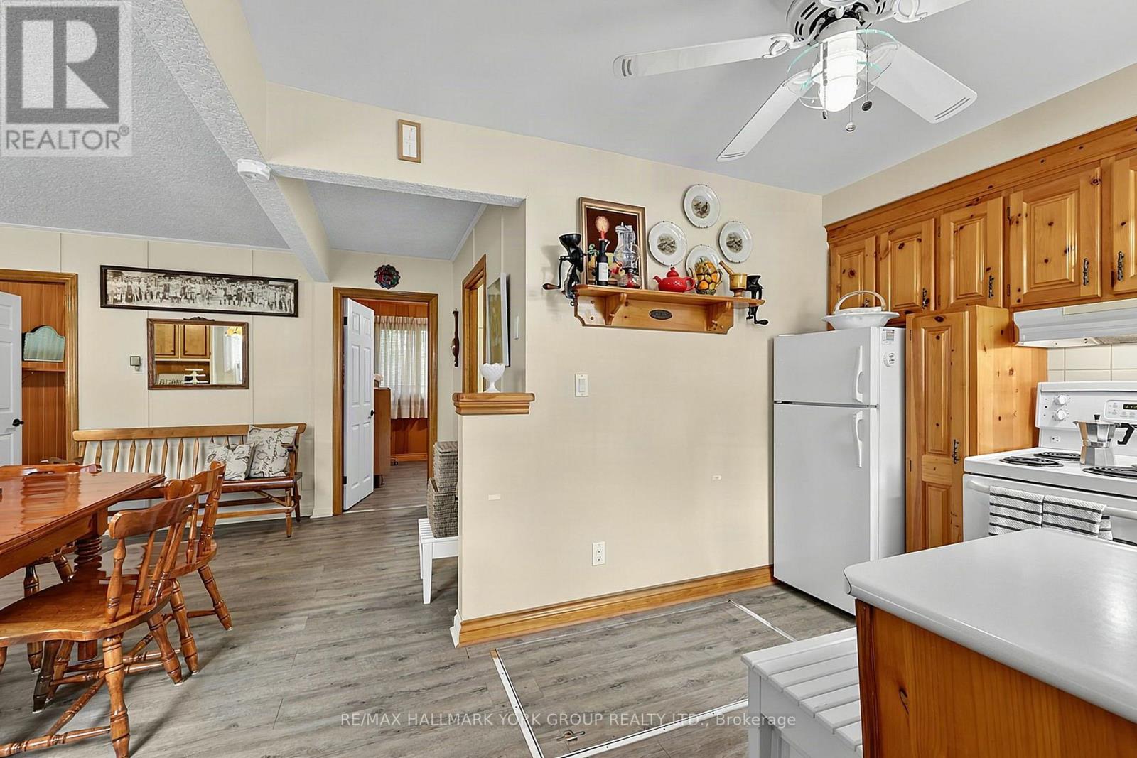 1085 River Road E, Wasaga Beach, Ontario  L9Z 2P7 - Photo 6 - S13711820